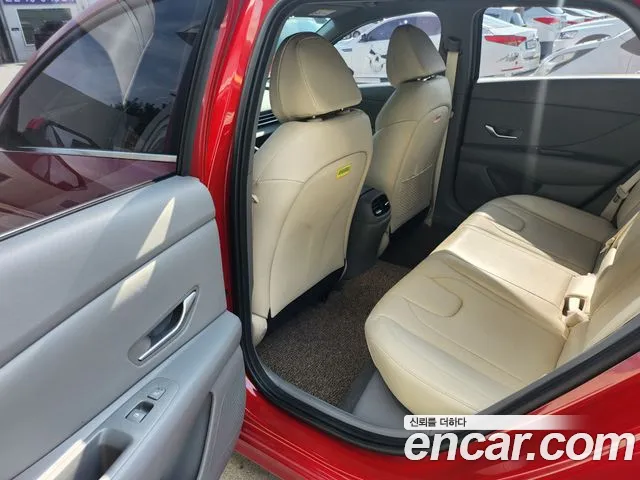Hyundai Avante CN7 — Фото автомобиля 10