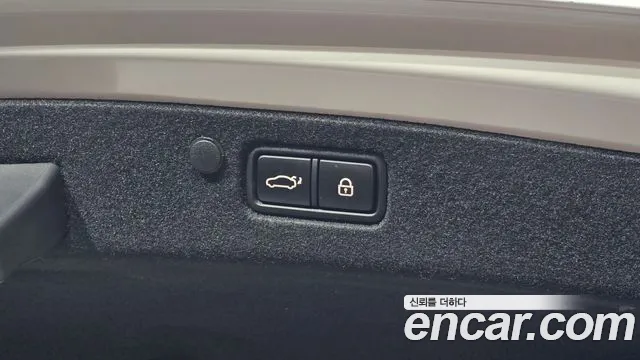 Hyundai Grandeur — Фото автомобиля 20
