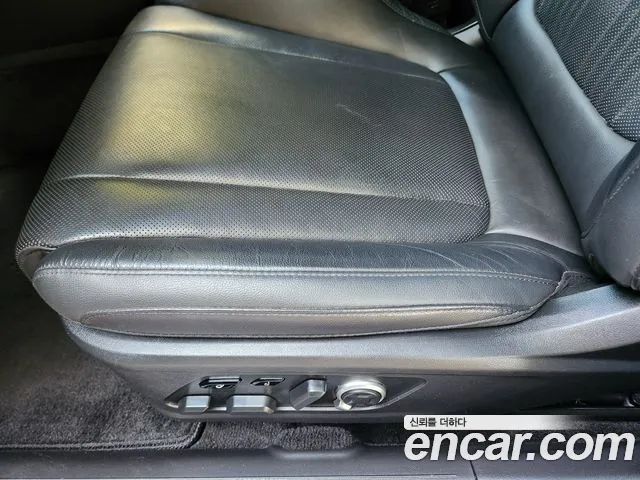 Hyundai Grandeur GN7 — Фото автомобиля 9