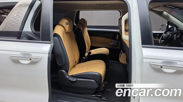 Kia Carnival 4th Gen — Фото автомобиля 17