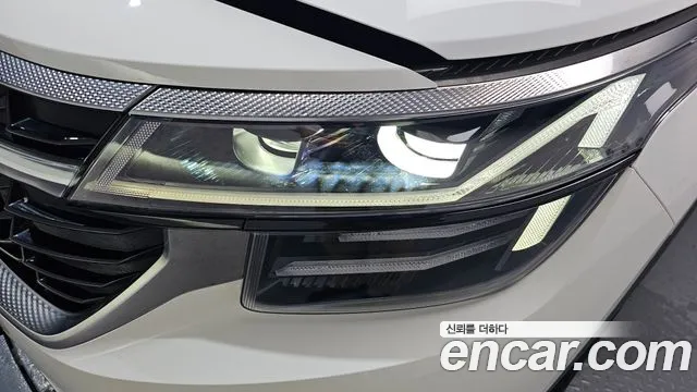 Kia Seltos — Фото автомобиля 22