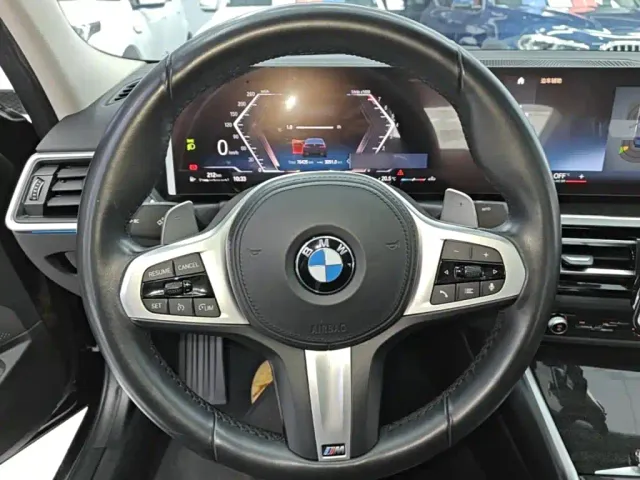 BMW 3 Series — Фото автомобиля 10