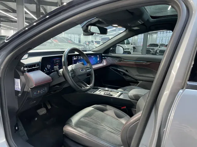 Ford Mondeo — Фото автомобиля 6