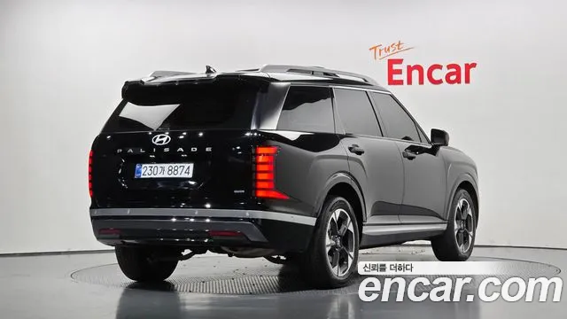 Фотография автомобиля — Hyundai Palisade LX3