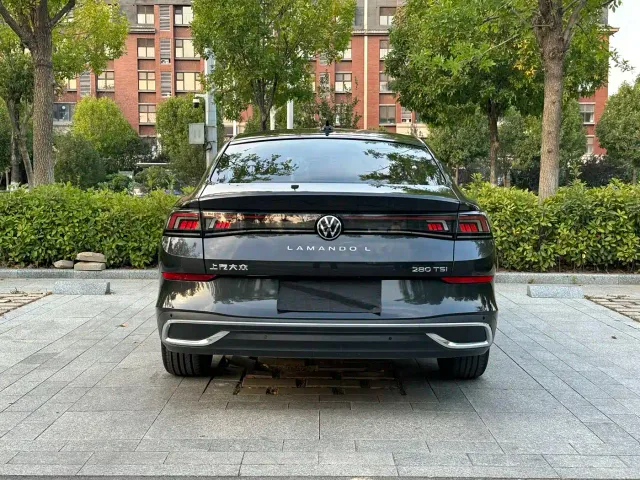 Volkswagen Lamando — Фото автомобиля 5