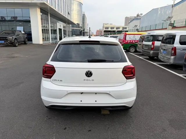Volkswagen Polo — Фото автомобиля 19