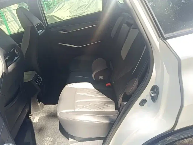 Changan CS75 Plus — Фото автомобиля 16