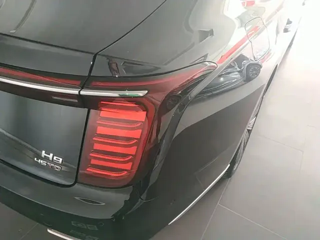 Hongqi H9 — Фото автомобиля 7