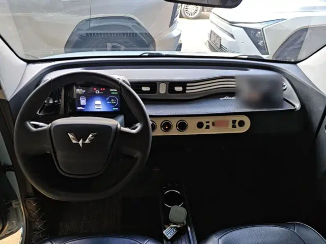 Wuling Hongguang Mini EV — Фото автомобиля 9