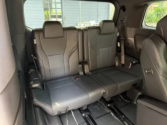 Toyota Alphard — Фото автомобиля 7