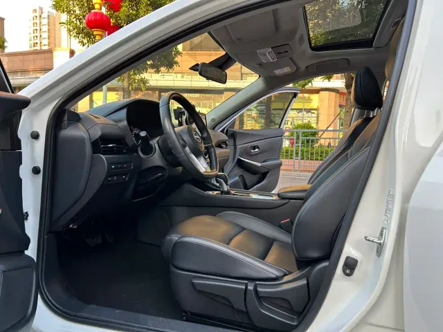 Nissan Sylphy — Фото автомобиля 10