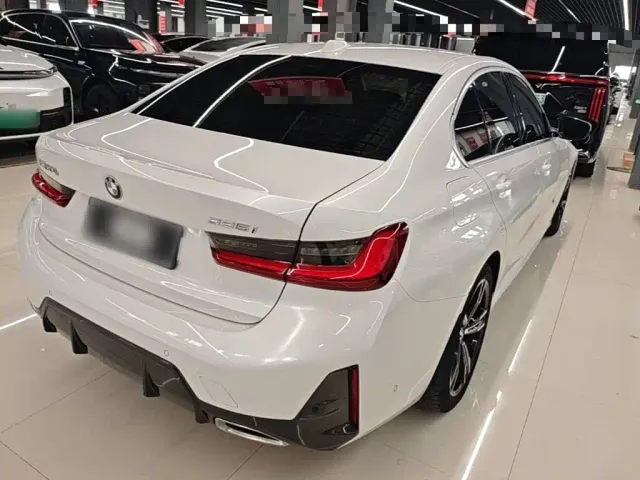 BMW 3 Series — Фото автомобиля 6