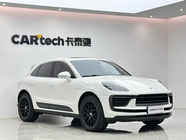 Porsche Macan — Фото автомобиля 6