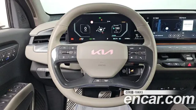 Kia EV9 — Фото автомобиля 13