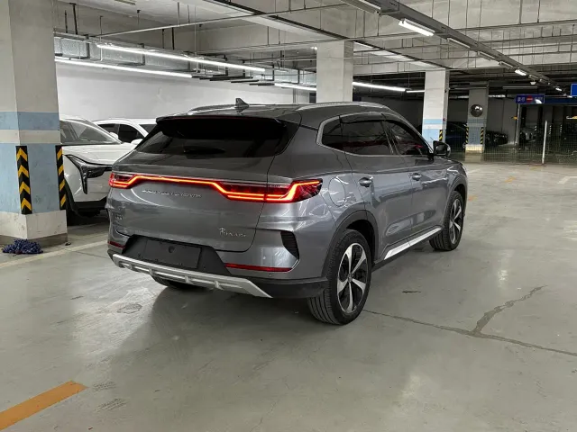 BYD Song PLUS — Фото автомобиля 6