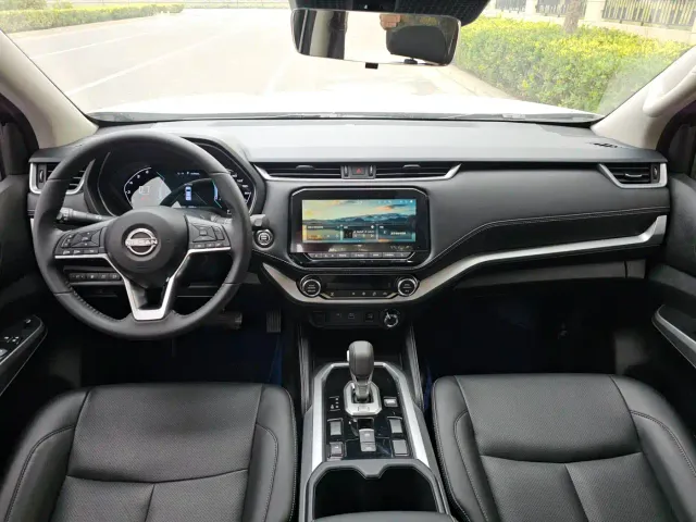 Nissan Navara — Фото автомобиля 13