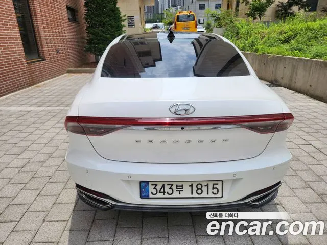 Hyundai Grandeur Grandeur (New) Hybrid — Фото автомобиля 4