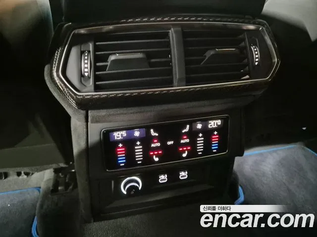 Lamborghini Urus — Фото автомобиля 6