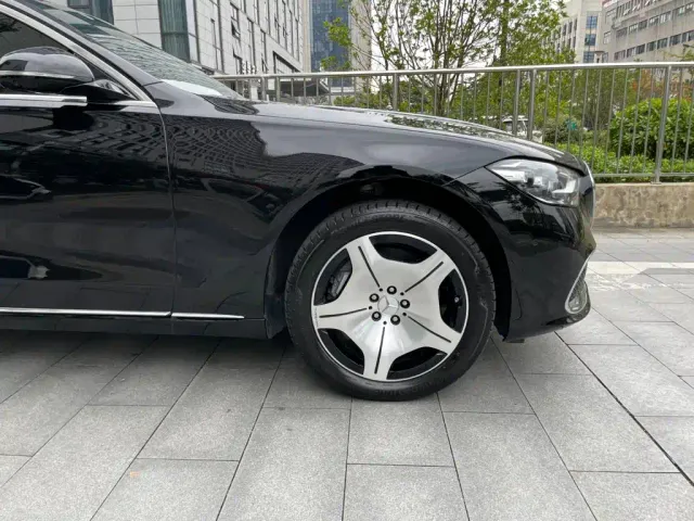 Mercedes-Benz Maybach S-Class — Фото автомобиля 24