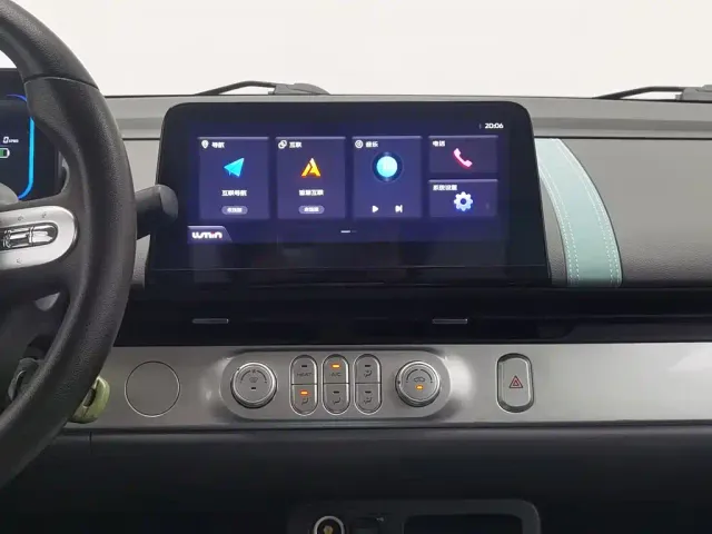 Changan Lumin — Фото автомобиля 12
