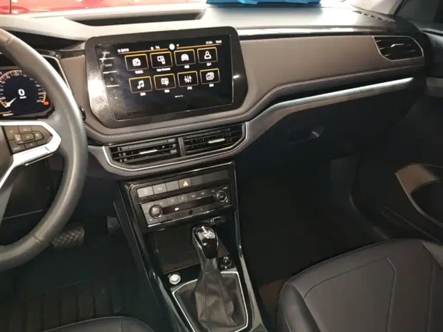 Volkswagen Tharu — Фото автомобиля 12