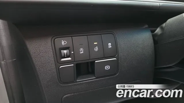 Hyundai Staria — Фото автомобиля 30