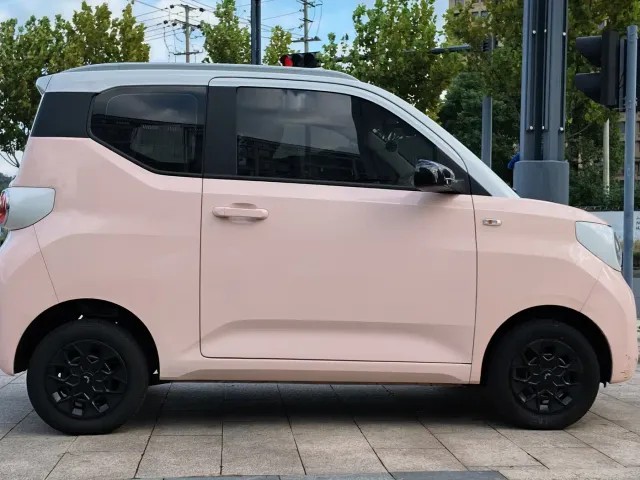 Wuling Hongguang Mini EV — Фото автомобиля 7
