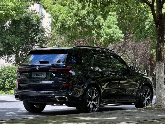 BMW X5 — Фото автомобиля 4