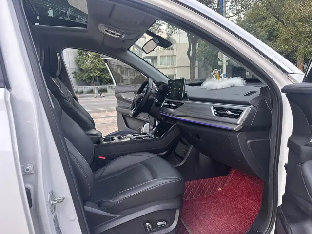 Chery Tiggo 8 — Фото автомобиля 8