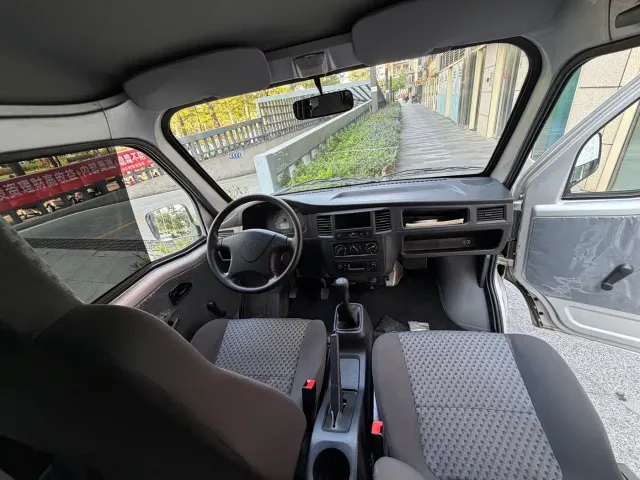 Wuling Zhiguang — Фото автомобиля 9