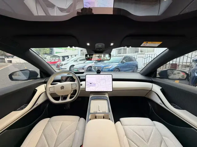 NIO NIO ET5 — Фото автомобиля 8