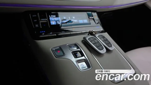 Hyundai Grandeur (New) Hybrid — Фото автомобиля 12