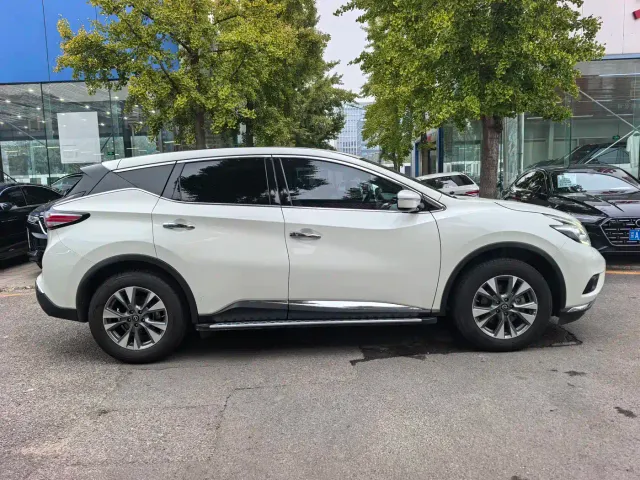 Nissan Murano — Фото автомобиля 18