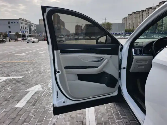 BYD Song PLUS — Фото автомобиля 6
