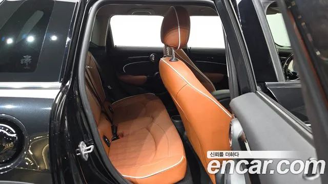 MINI Cooper — Фото автомобиля 12