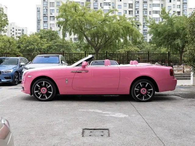 Rolls-Royce Dawn — Фото автомобиля 7
