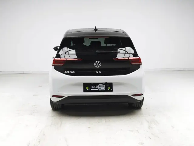 Volkswagen ID.3 — Фото автомобиля 5