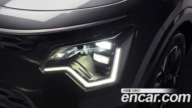 Kia Niro — Фото автомобиля 7