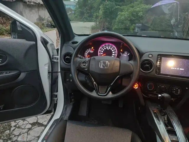 Honda XR-V — Фото автомобиля 11