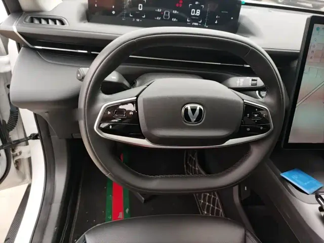 Changan Lamore — Фото автомобиля 10