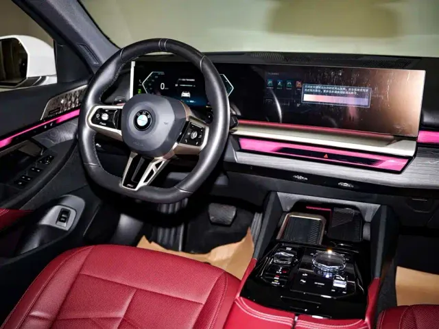 BMW 5 Series — Фото автомобиля 27