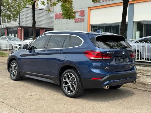 BMW X1 — Фото автомобиля 4