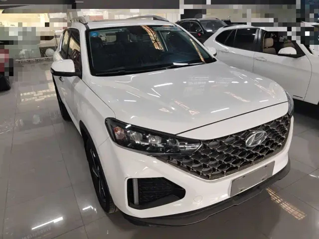 Hyundai ix35 — Фото автомобиля 3