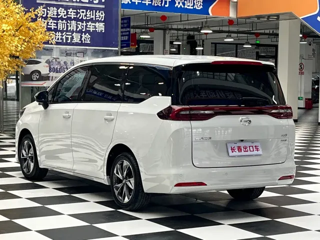 GAC Trumpchi M6 — Фото автомобиля 6