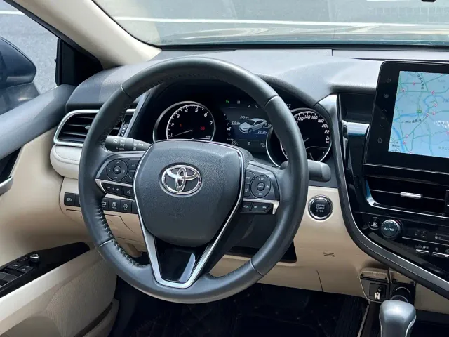Toyota Camry — Фото автомобиля 7