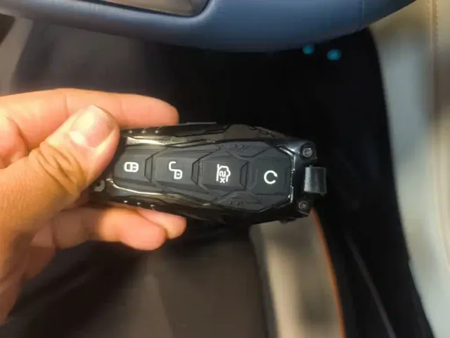BYD Song PLUS — Фото автомобиля 8