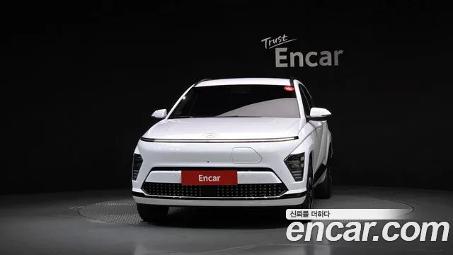 Hyundai Kona SX2 — Фото автомобиля 3