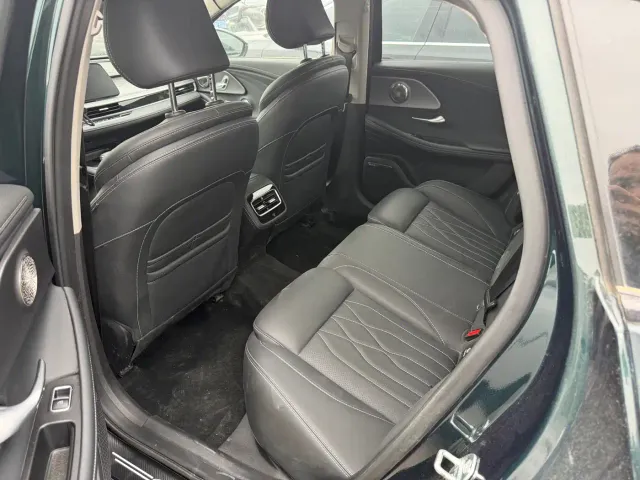 Chery Arrizo 8 — Фото автомобиля 12