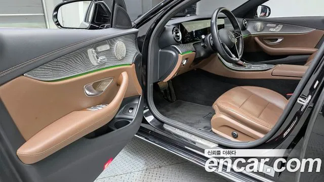 Mercedes-Benz E-Class W213 — Фото автомобиля 11