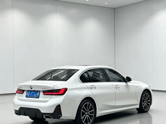 BMW 3 Series — Фото автомобиля 4